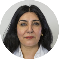 Portrait  Parisa Finke